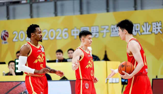 比利亚雷亚尔规划九名租借回归球员的未来