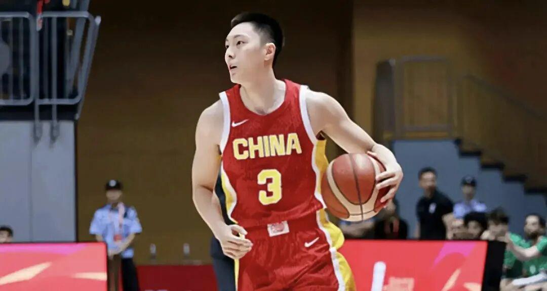 不到两年前，他被国王裁掉，如今他却带领尼克斯拿到了总冠军？