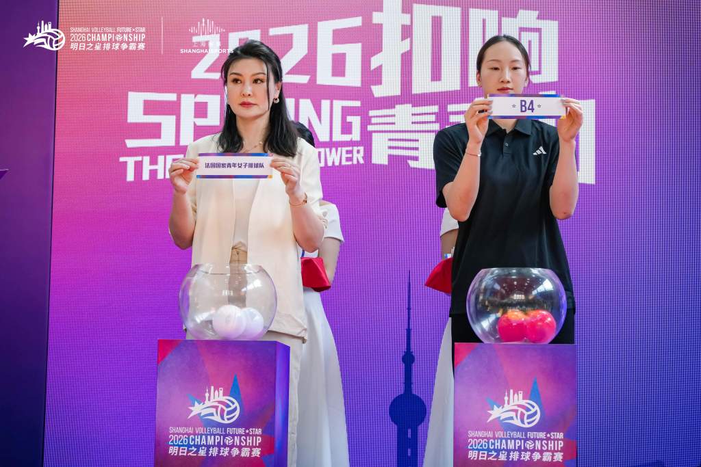 罗马诺：纽卡接近签下阿贾克斯18岁中场斯图尔，总价超2500万欧