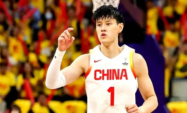 道伊尔高尔夫锦标赛第三轮单独领跑