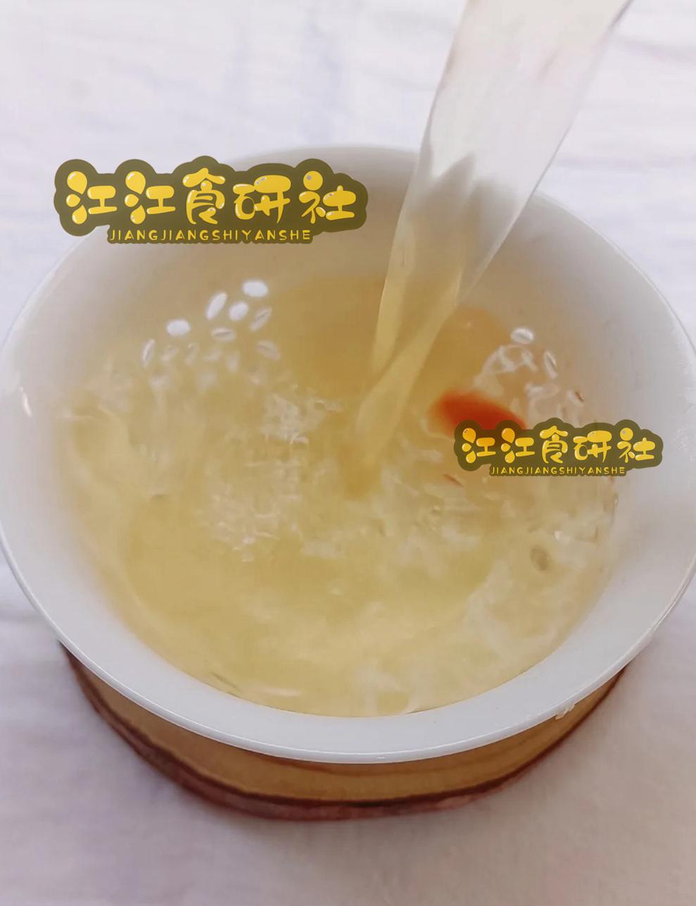 小威将搭档穆霍娃出战柏林女双