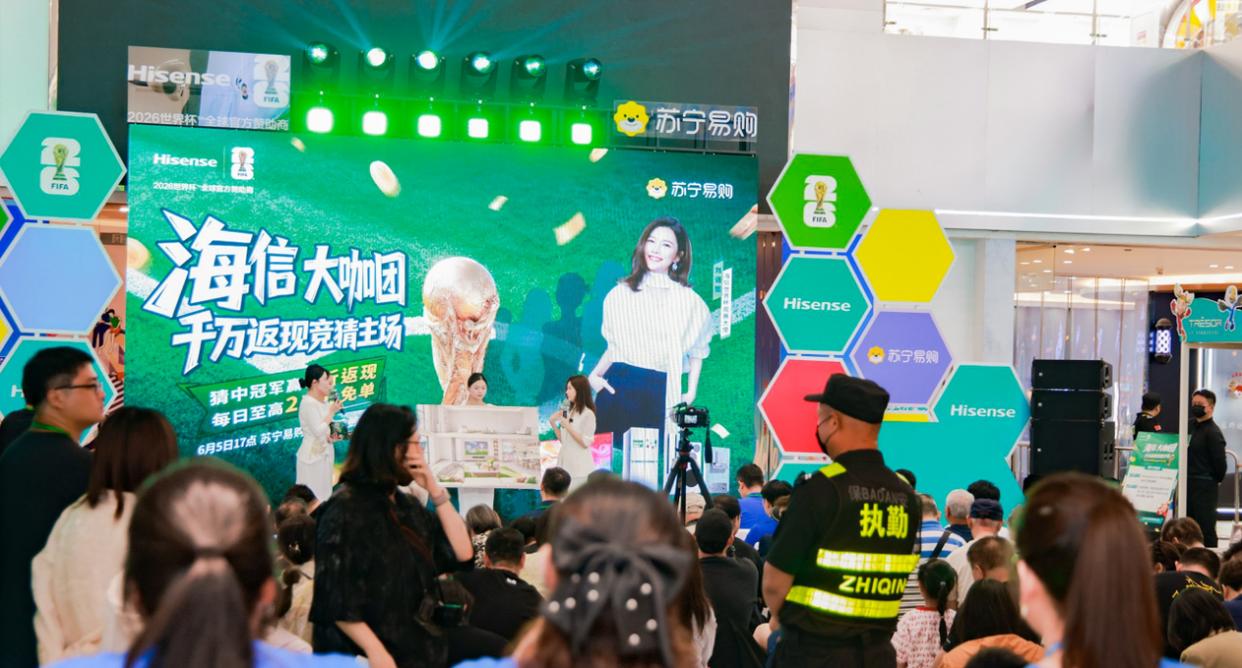范赫克：世界杯首秀是巨大荣誉，很遗憾错失胜利但必须继续前进