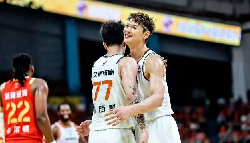 官宣！斯普利特执掌公牛！杨瀚森的天亮了吗？