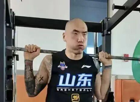 心梗！40万打出1亿收入！还被抛弃了！