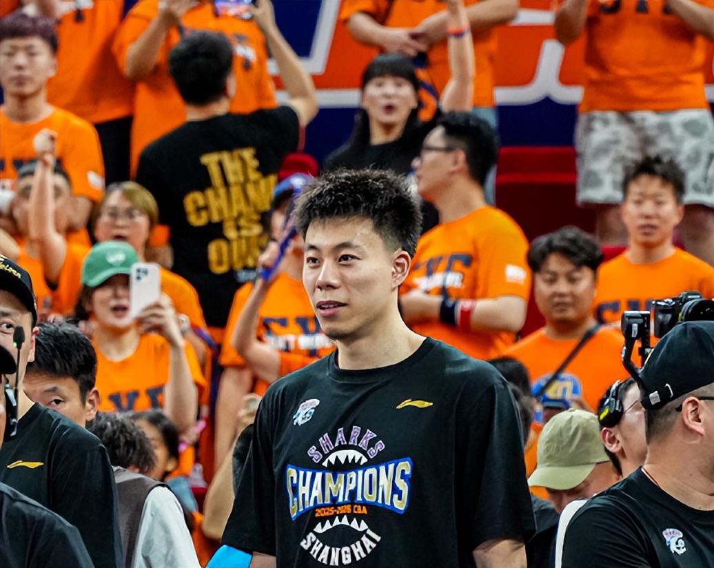 30分+36分+45分！历史首人！从二轮秀到全票FMVP，布伦森逆天改命