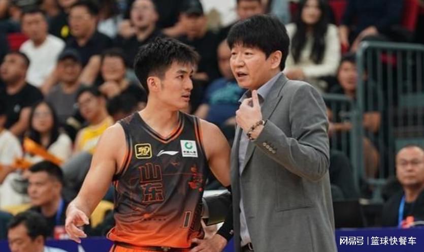 53年一遇：尼克斯把冠军派对搬上《今夜秀》