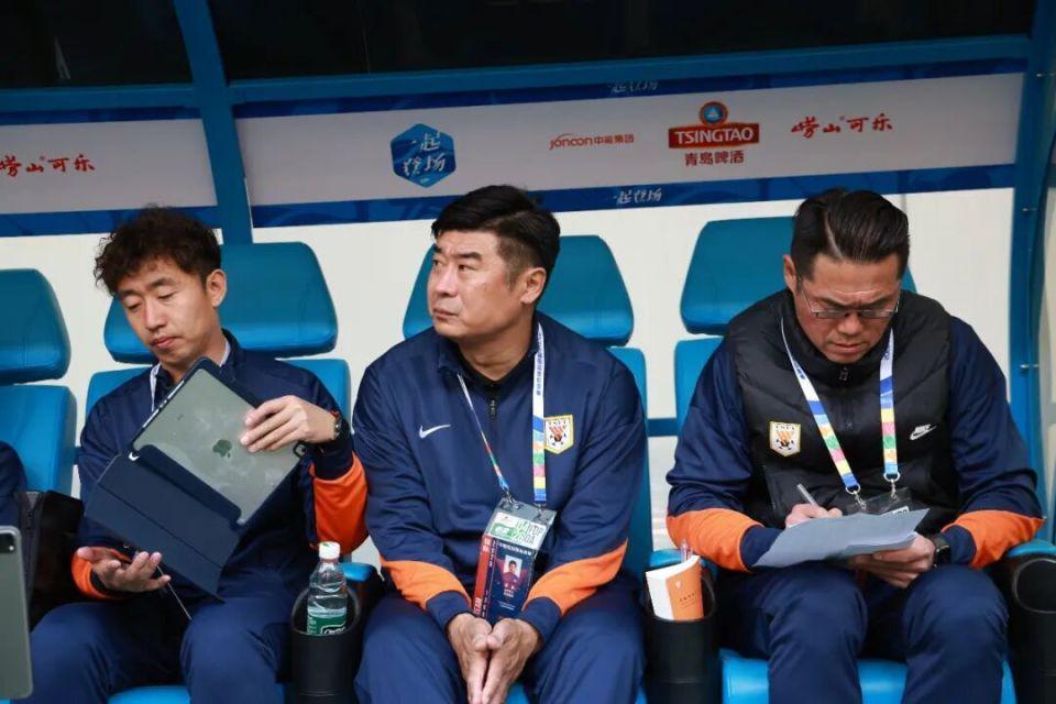 尼克斯53年来首夺NBA总冠军