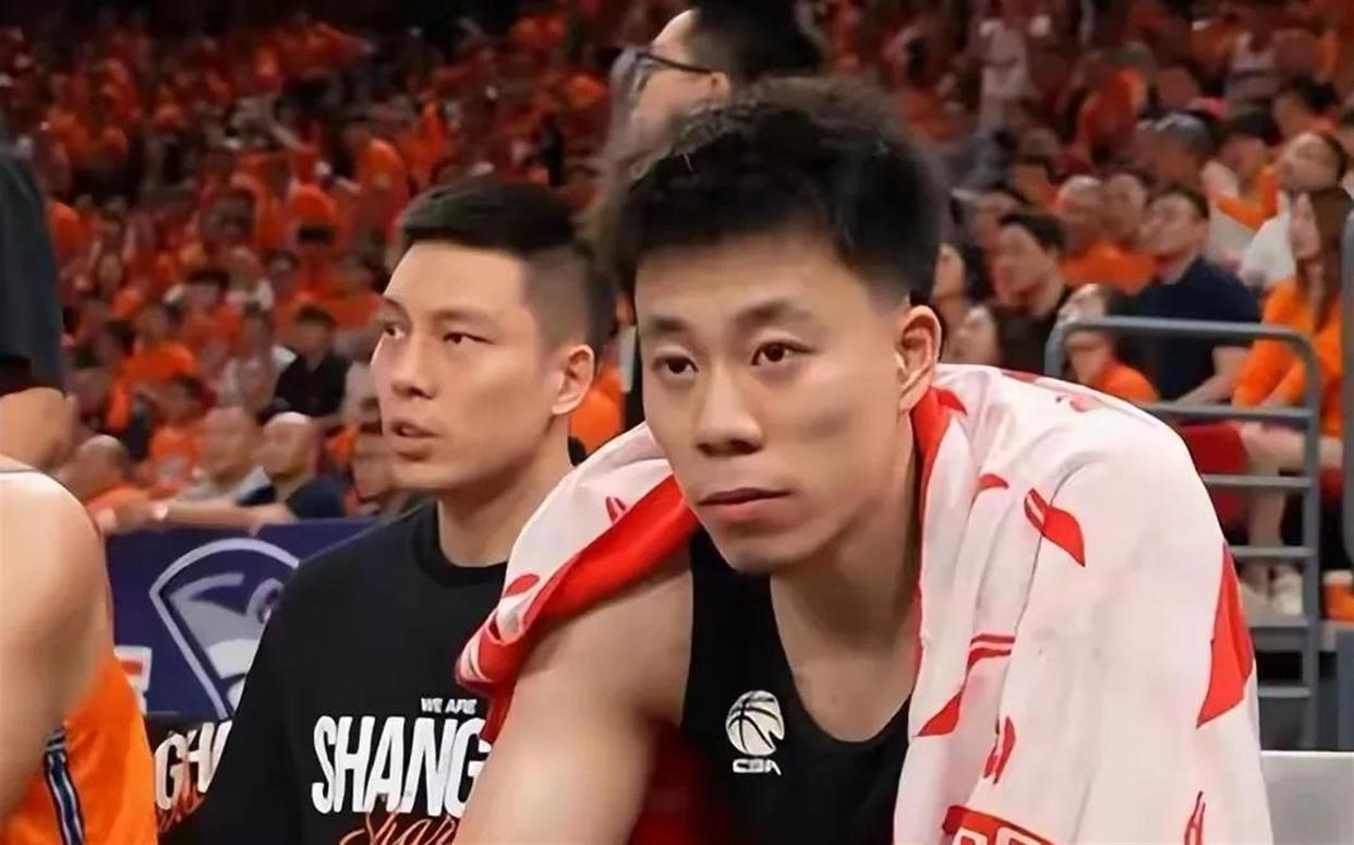 曝凯斯勒和爵士闹僵考虑离队！湖人引援机会来了