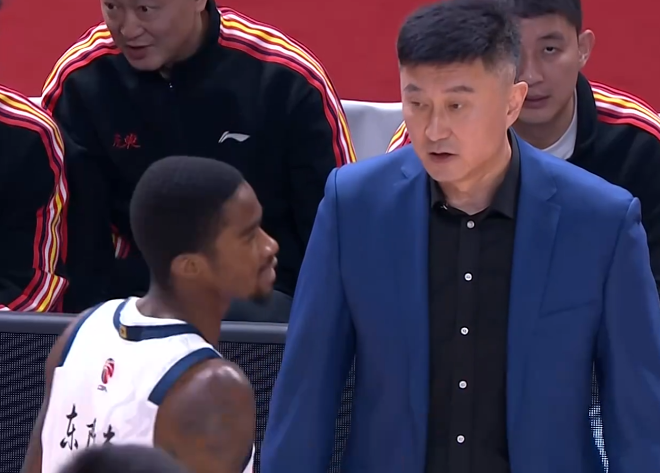 快船加入字母哥交易第三方竞争