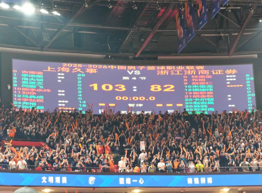 热火随时可用13号签换字母哥