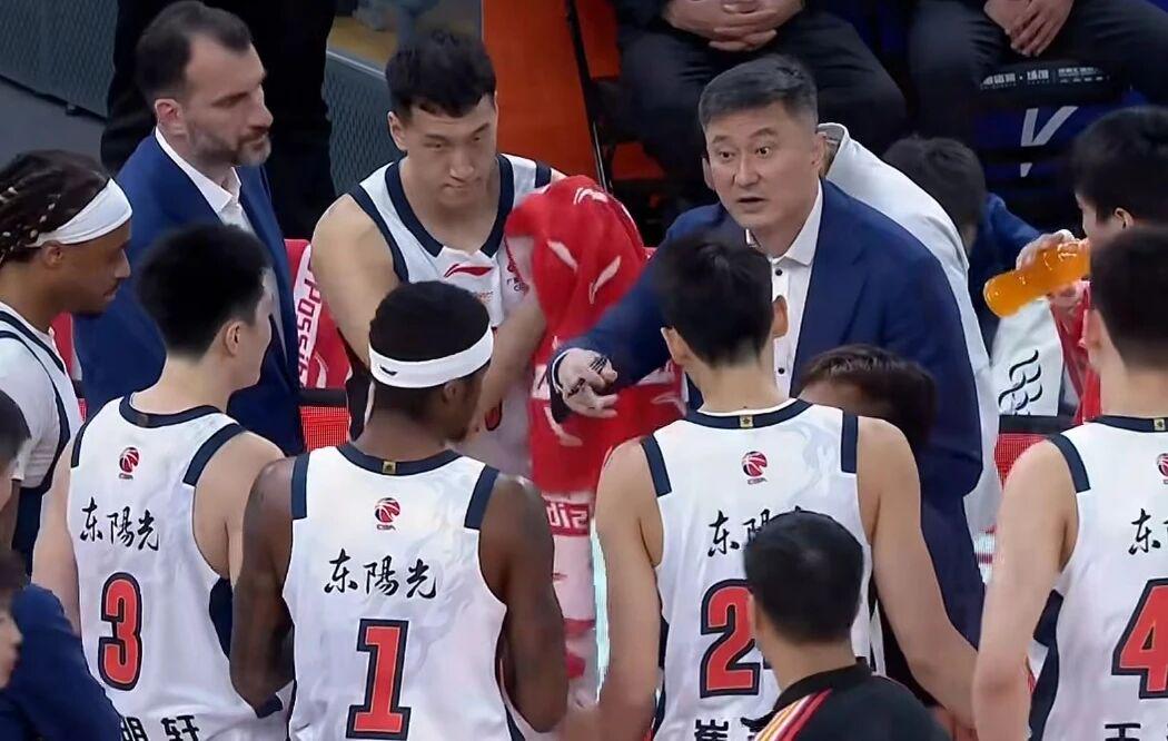 绿军布朗申请主播大学引球迷不满