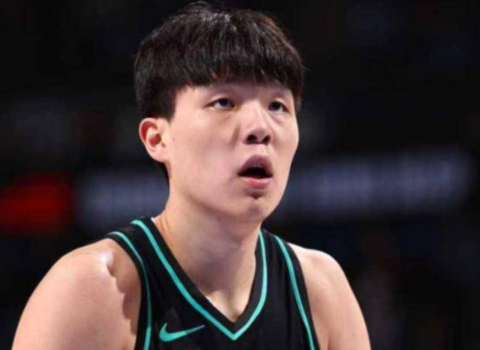 被全城痛骂了20年的“最烂老板”，靠尼克斯夺冠躺赚100亿