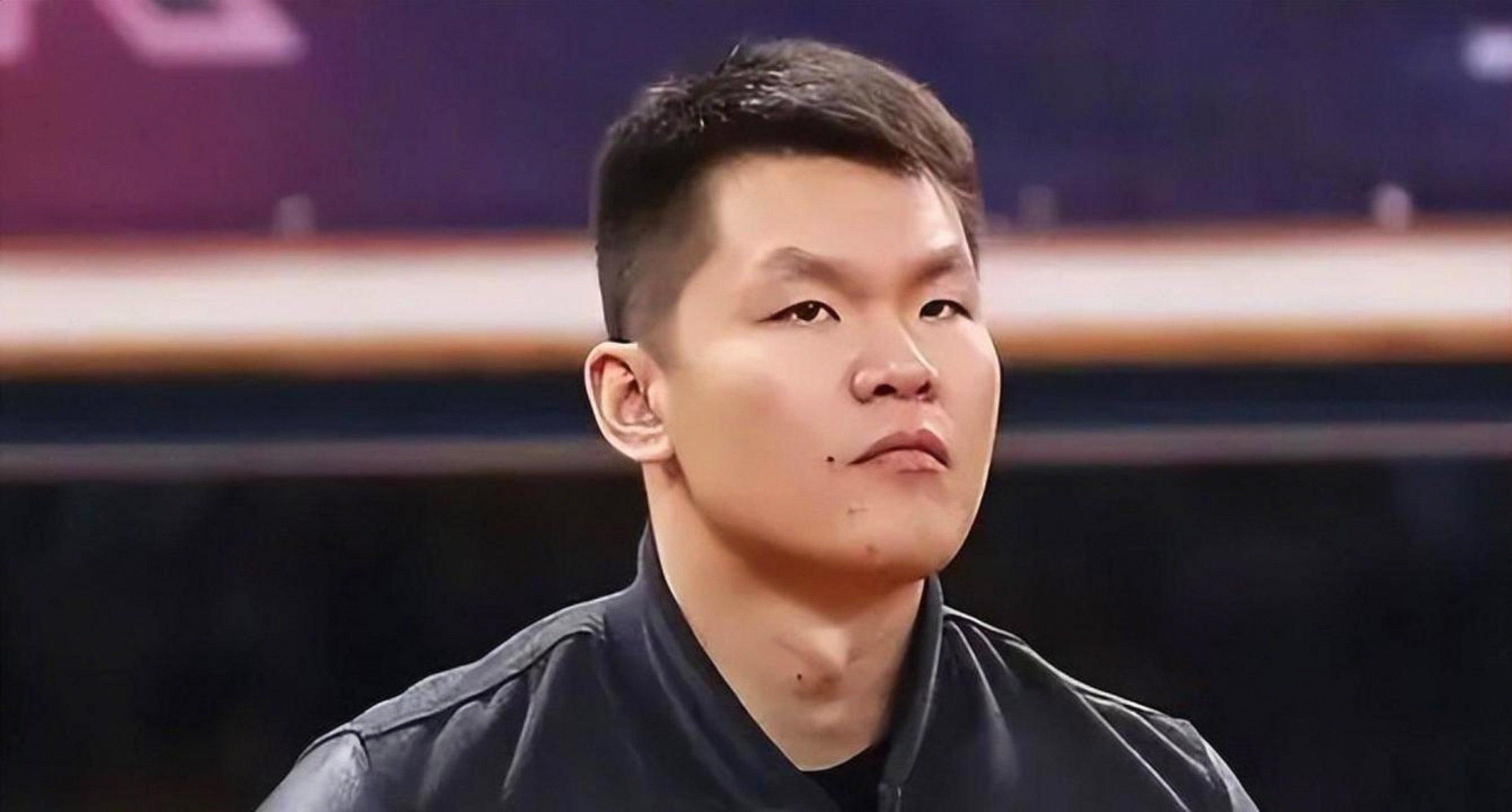 尼克斯夺冠夜罗宾逊谈抓蛇玄学：G5篮板奇兵助冠军