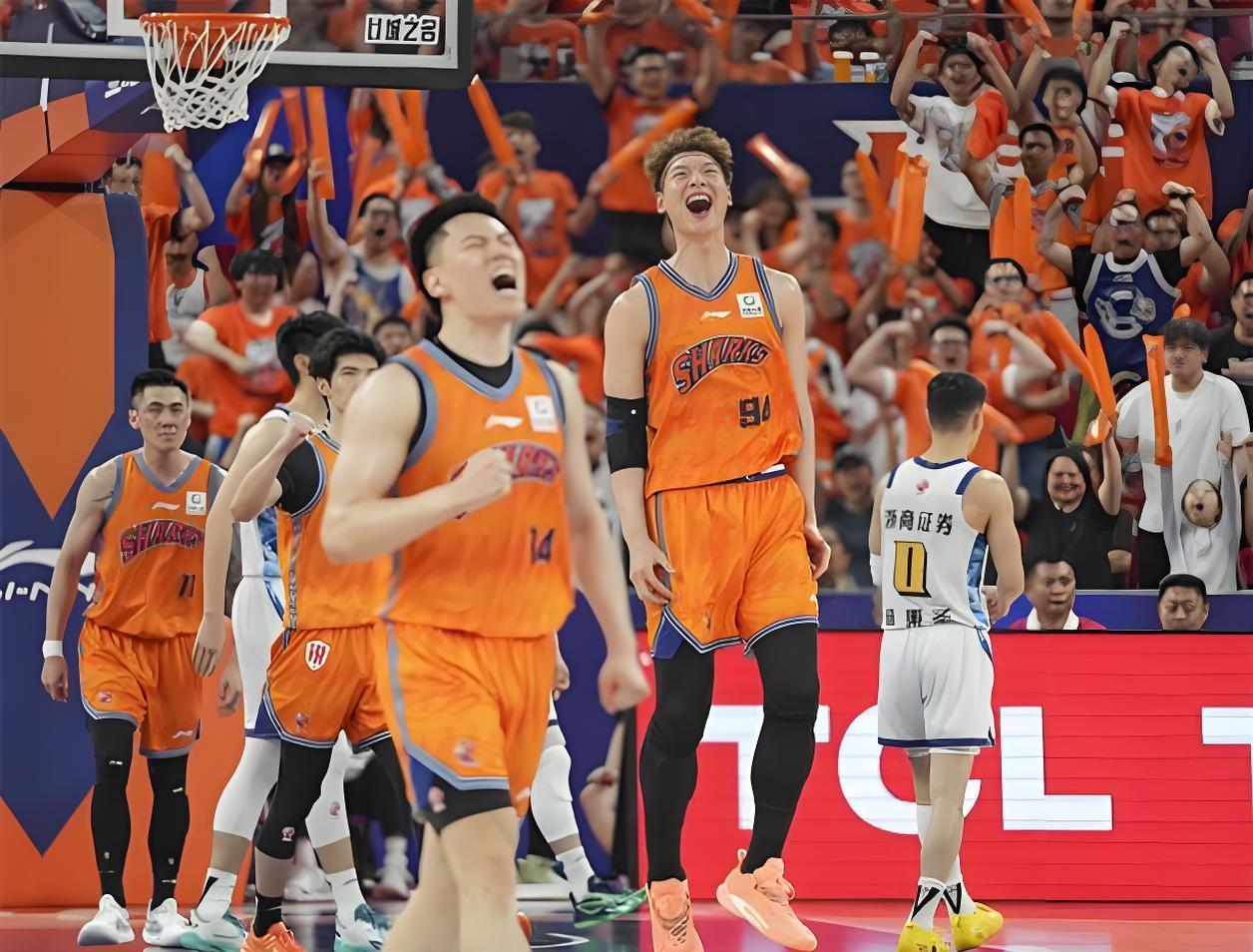 25届NBA新秀哈珀获更多关注