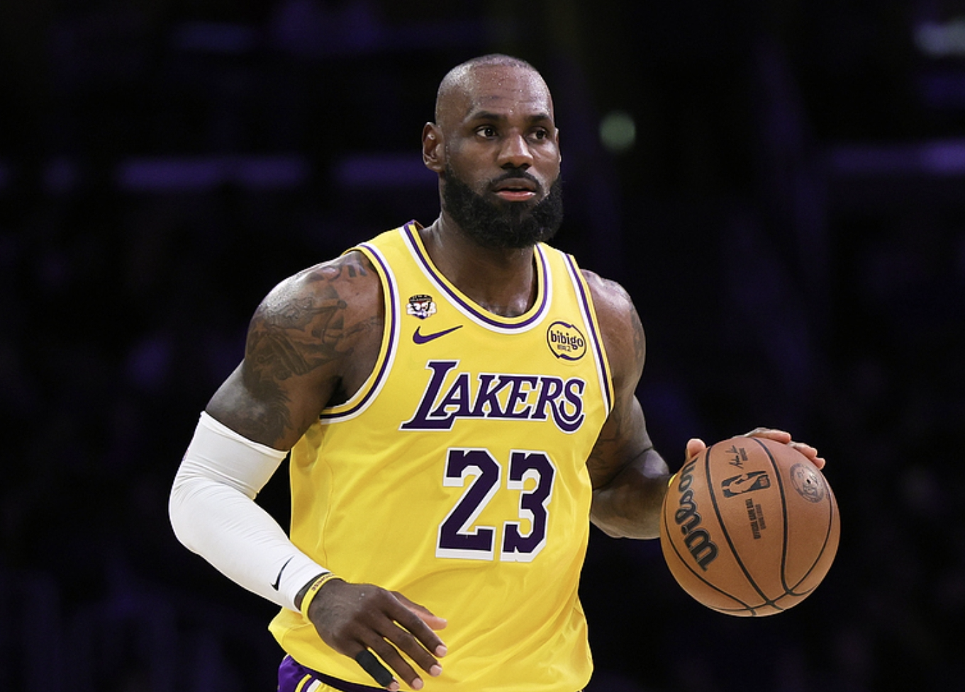 NBA神操作：马刺出台地域限购，直接取消外地尼克斯球迷门票订单