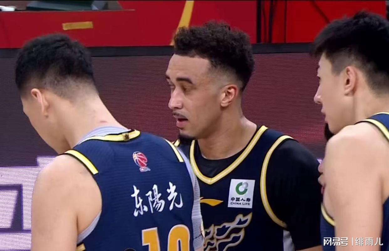 The Athletic发布2026年NBA选秀指南，含百大新秀排名与球探报告