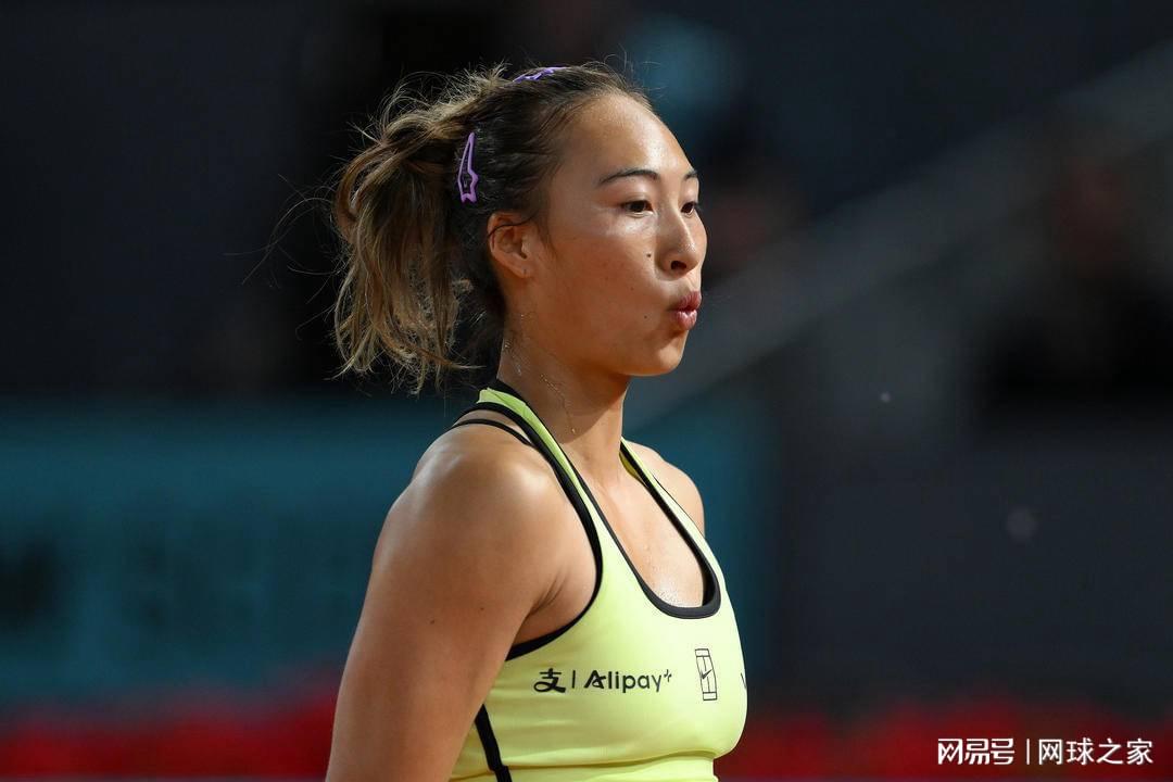 尼克斯五虎最贵球星卡：布朗森破纪录