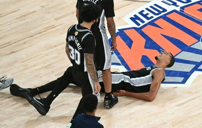 湖人瞄准独行侠旧将格莱姆斯 曾要价两千万