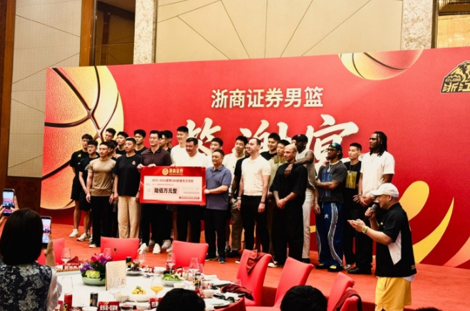 一个老好人，如何成为一名冠军教头