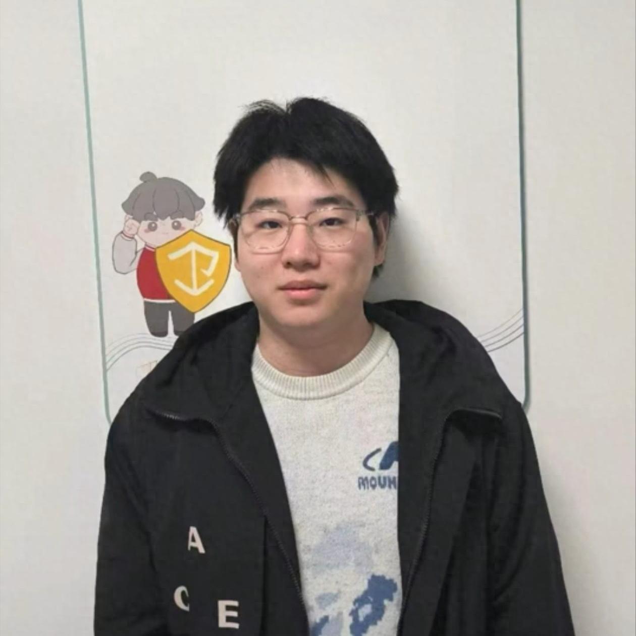 记者拉比奥、于帕、楚阿梅尼、萨利巴缺席训练前者母亲探班扑空