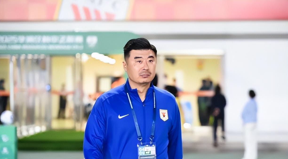 媒体人：三镇考察古斯塔沃