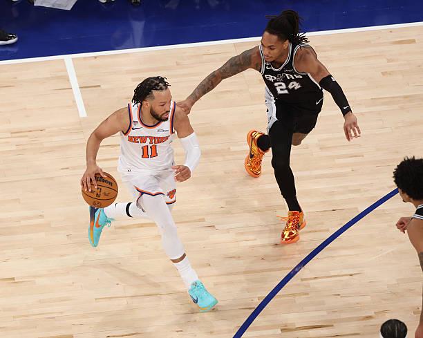 罗马诺：曼联2月就和安德雷桑托斯经纪人沟通，维韦尔了解他