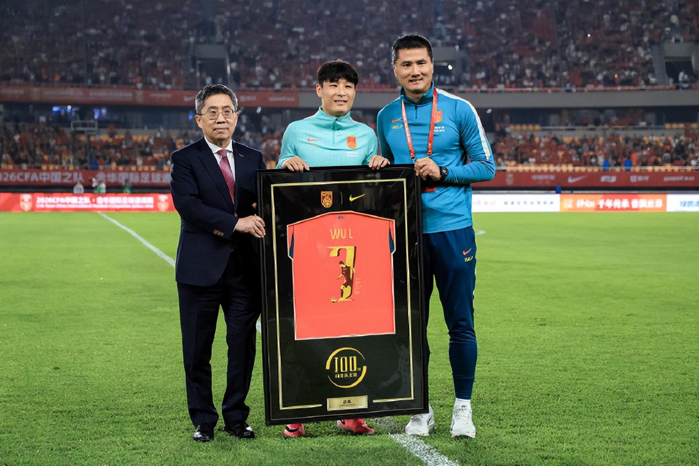 雷娜世界杯首球助美国胜巴拉圭