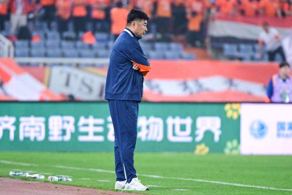 每体：奥尔莫应获得更多的出场时间，他擅长破解此类密集防守